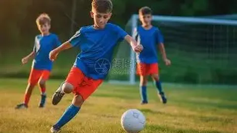 “B费或离队曼联：背负压力受争议，乔-科尔发声点评”