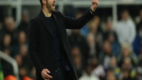 “火箭替补力保战局，申京伤病未明，乌度卡剖析当前形势”